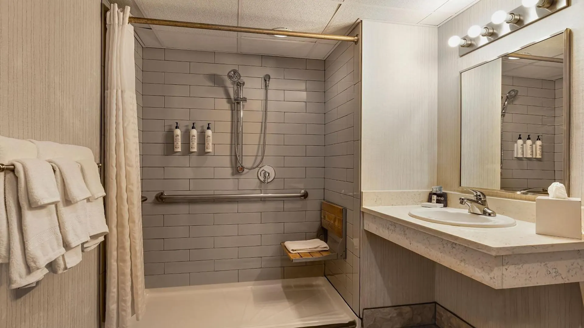 Hotel Preston Nashville Airport